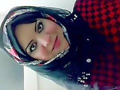 Arab Hijabi Whore Dancing