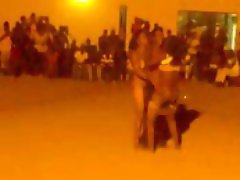 Danceing naked en fucking in front of people