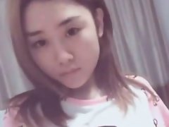 Hot Chinese Teen Likes To Tease
