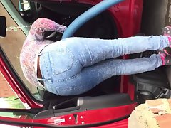 Car wash Mexican milf jeans 3