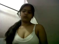 Mumbai girl undress and selfee