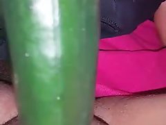 Yanzi's wife hairy pussy drilled with cucumber