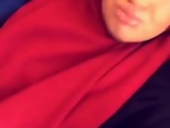 Geile marokkaanse hoofddoek in de trein